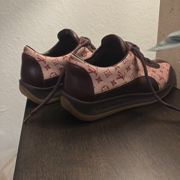 Louis Vuitton Limited Edition Takashi Murakami Monogram Mini Lin Sneakers - Picture 8 of 9